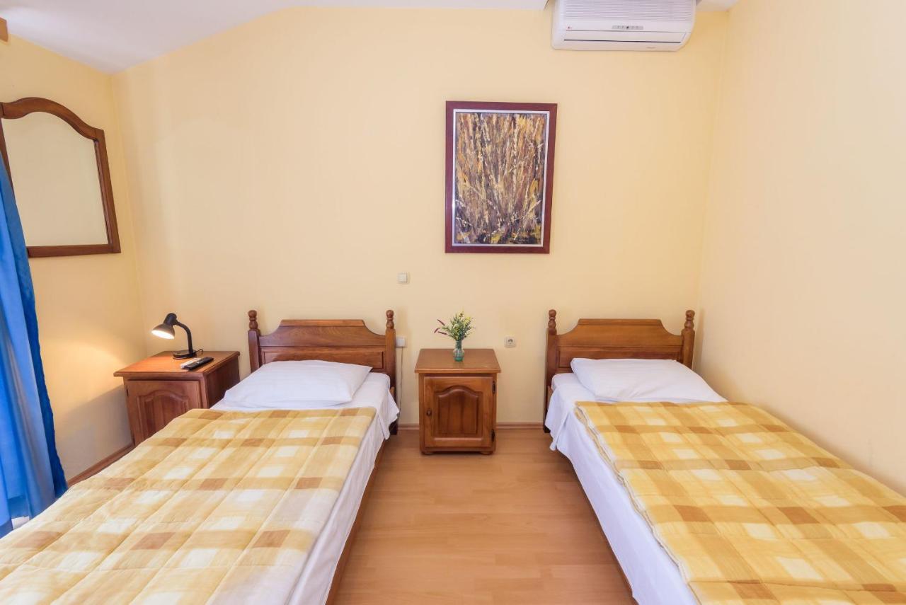 Vid Djudja I Mate Bed & Breakfast エクステリア 写真